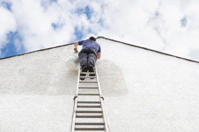 Peinture extérieure à Navacelles — façades et ravalement